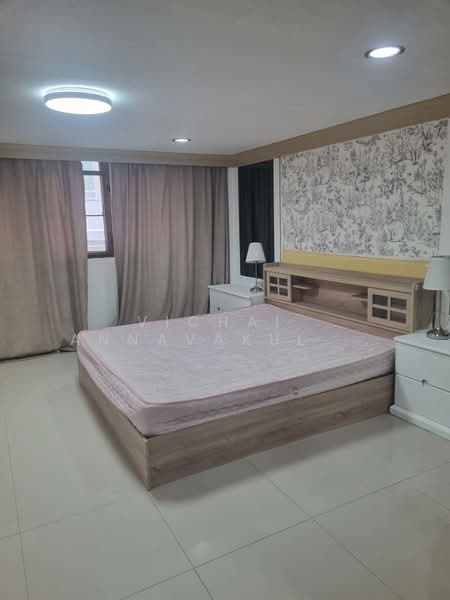 6-BR House, Bangkok, Khlong Tan Nua, Watthana, Bangkok, 6 Bedrooms, 385 sqm, Single Detached House For Rent, by Vichai  Annavakulthorn, 500324094 - DDproperty.com