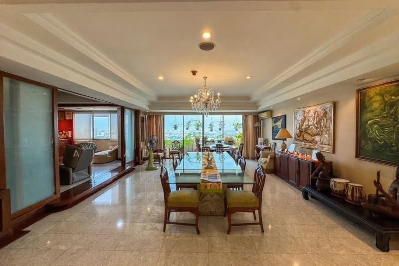 Oriental Towers, Bangkok, 25 Soi Ekkamai 12, Ekkamai Road, Khlong Tan Nua, Watthana, Bangkok, 4 Bedrooms, 453 sqm, Condo For Sale, by Ailada Ngamsri, 500324110 - DDproperty.com