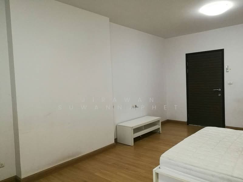 Supalai Park Asoke-Ratchada, Bangkok, Dindaeng Road, Din Daeng, Bangkok, 1 Bedroom, 33 sqm, Condo For Rent, by Jirawan Suwannaphet, 500324119 - DDproperty.com