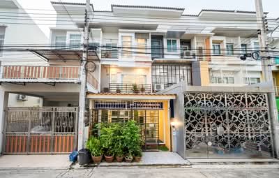 ขาย - บ้านบุษรา ซอยเพชรเกษม 81, กรุงเทพ