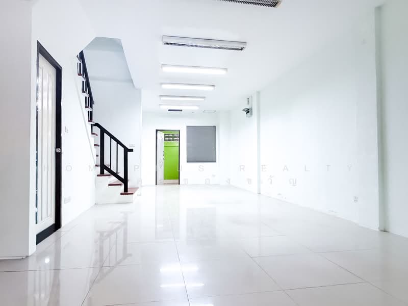 บ้านบุษรา ซอยเพชรเกษม 81, Bangkok, มาเจริญ, Nong Kang Plu, Nong Khaem, Bangkok, 4 Bedrooms, 270 sqm, Townhouse For Sale, by HOMEPLUS REALTY - คุณของขวัญ, 500324125 - DDproperty.com
