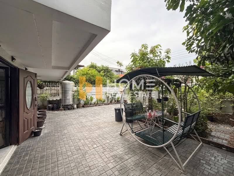 Two story Detached House Soi Wachiratham 62, Bangkok, Bang Chak, Phra Khanong, Bangkok, 3 Bedrooms, 200 sqm, Single Detached House For Sale, by HOME Real Estate Service, 500324165 - DDproperty.com