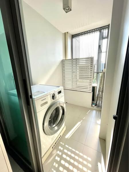 The Room Sukhumvit 40, Bangkok, 40 สุขุมวิท, Phra Kanong, Khlong Toei, Bangkok, 1 Bedroom, 44 sqm, Condo For Rent, by Withada Jaiarree, 500324182 - DDproperty.com