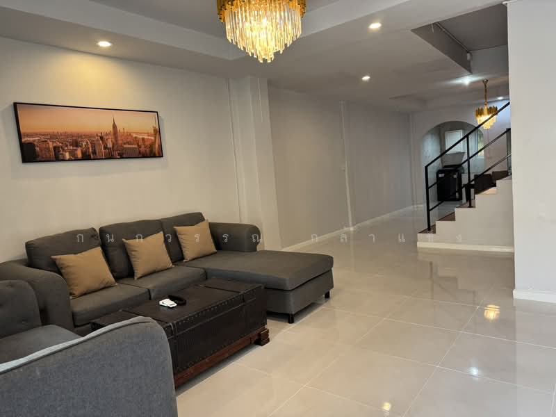Baan Rangsiya Punnavithi, Bangkok, Bang Chak, Phra Khanong, Bangkok, 2 Bedrooms, 150 sqm, Townhouse For Rent, by Kanokwan Klakhaeng, 500324205 - DDproperty.com