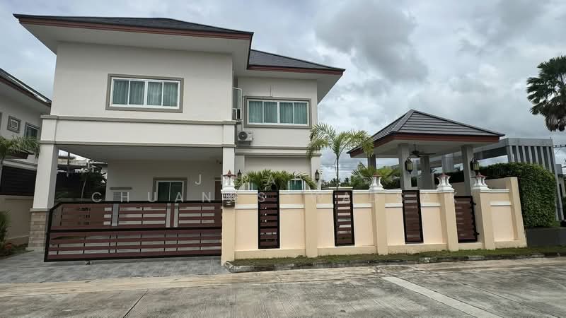 Baan Dusit Pattaya Garden, Chon Buri (Pattaya), Huai Yai, Bang Lamung (Pattaya), Chon Buri (Pattaya), 4 Bedrooms, 280 sqm, Single Detached House For Sale, by Jirapat Chuangsawadsak, 500324207 - DDproperty.com