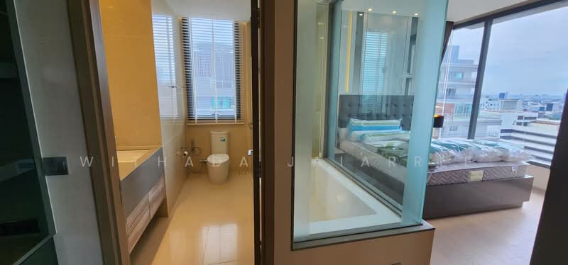 The Esse Asoke, Bangkok, 333 Soi Sukhumvit 21, Sukhumvit Road, Khlongtoei Nua, Watthana, Bangkok, 2 Bedrooms, 74 sqm, Condo For Rent, by Withada Jaiarree, 500324248 - DDproperty.com