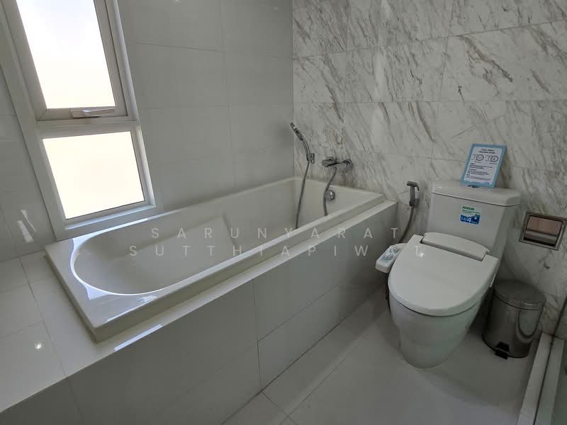 HQ Thonglor by Sansiri, Bangkok, Sukhumvit Road, Khlong Tan Nua, Watthana, Bangkok, 2 Bedrooms, 75 sqm, Condo For Rent, by Sarunyarat Sutthiapiwat, 500324253 - DDproperty.com