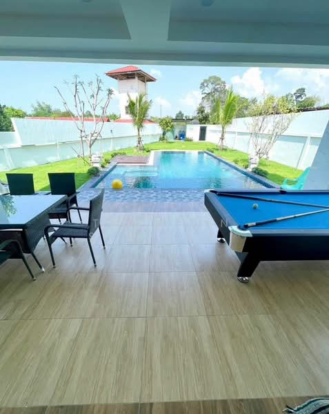 4-BR Villa, Chon Buri (Pattaya), Huai Yai, Bang Lamung (Pattaya), Chon Buri (Pattaya), 4 Bedrooms, 380 sqm, Villa For Sale, by Tanawan Surichai, 500324298 - DDproperty.com