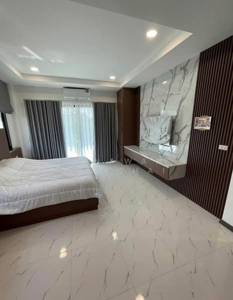 4-BR Villa, Chon Buri (Pattaya), Huai Yai, Bang Lamung (Pattaya), Chon Buri (Pattaya), 4 Bedrooms, 380 sqm, Villa For Sale, by Tanawan Surichai, 500324298 - DDproperty.com