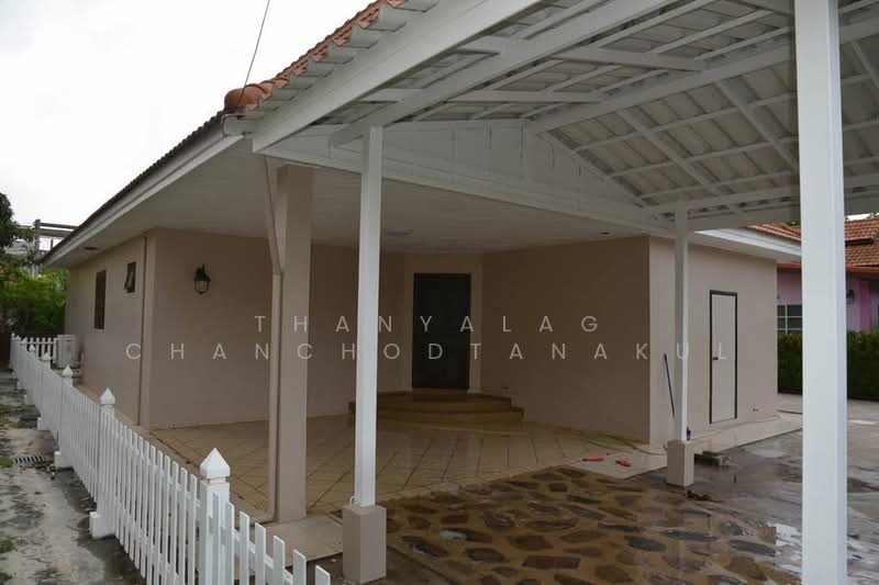 บ้าน 3-ห้องนอน, ชลบุรี, แสนสุข, เมืองชลบุรี, ชลบุรี, 150 ตร.ม., บ้านเดี่ยว ขาย, โดย Thanyalag Chanchodtanakul, 500324319 - DDproperty.com