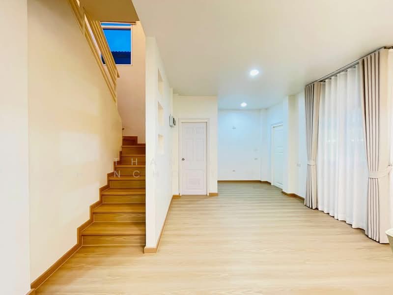 3-BR House, Chon Buri (Pattaya), Nong Pru, Bang Lamung (Pattaya), Chon Buri (Pattaya), 3 Bedrooms, 204 sqm, Single Detached House For Sale, by Thanyalag Chanchodtanakul, 500324322 - DDproperty.com