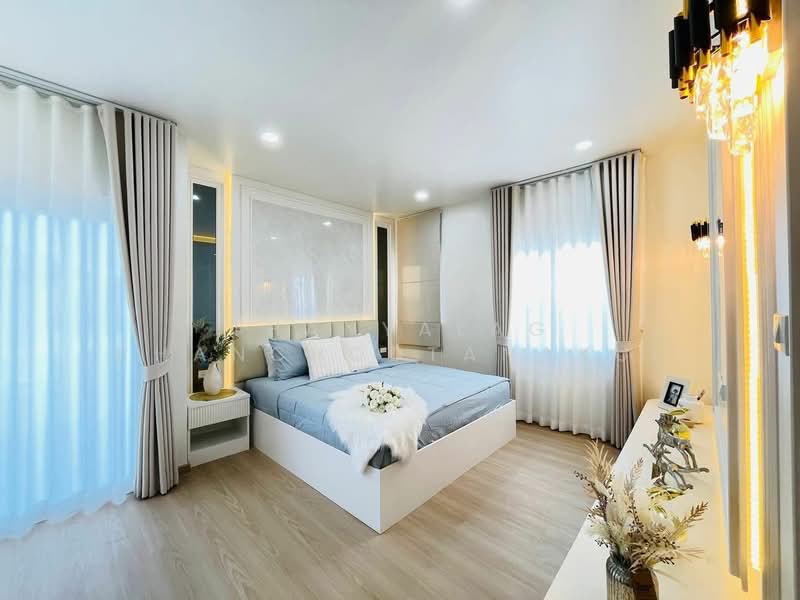 3-BR House, Chon Buri (Pattaya), Nong Pru, Bang Lamung (Pattaya), Chon Buri (Pattaya), 3 Bedrooms, 204 sqm, Single Detached House For Sale, by Thanyalag Chanchodtanakul, 500324322 - DDproperty.com
