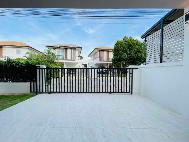 3-BR House, Chon Buri (Pattaya), Nong Pru, Bang Lamung (Pattaya), Chon Buri (Pattaya), 3 Bedrooms, 204 sqm, Single Detached House For Sale, by Thanyalag Chanchodtanakul, 500324322 - DDproperty.com