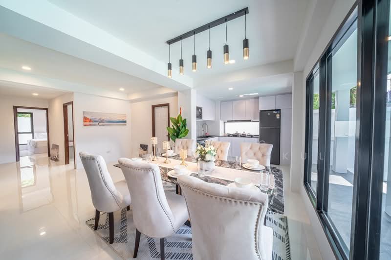 6-BR House, Chon Buri (Pattaya), Nong Pru, Bang Lamung (Pattaya), Chon Buri (Pattaya), 6 Bedrooms, 320 sqm, Single Detached House For Sale, by Thanyalag Chanchodtanakul, 500324325 - DDproperty.com