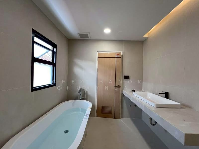 Perfect Place Rattanathibet, Nonthaburi, Soi Bang Rak Noi 16, Bang Rak Noi, Muang Nonthaburi, Nonthaburi, 4 Bedrooms, 250 sqm, Single Detached House For Sale, by Chekchanok Chuaynual, 500324331 - DDproperty.com