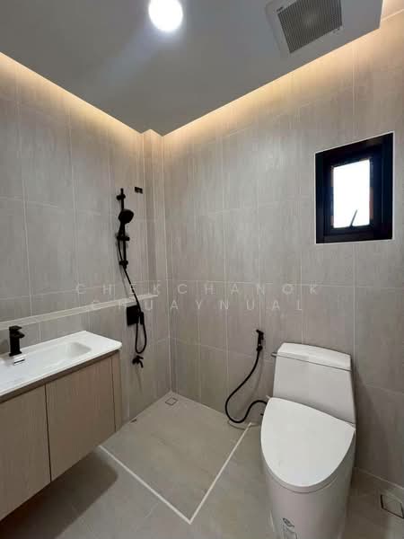 Perfect Place Rattanathibet, Nonthaburi, Soi Bang Rak Noi 16, Bang Rak Noi, Muang Nonthaburi, Nonthaburi, 4 Bedrooms, 250 sqm, Single Detached House For Sale, by Chekchanok Chuaynual, 500324331 - DDproperty.com