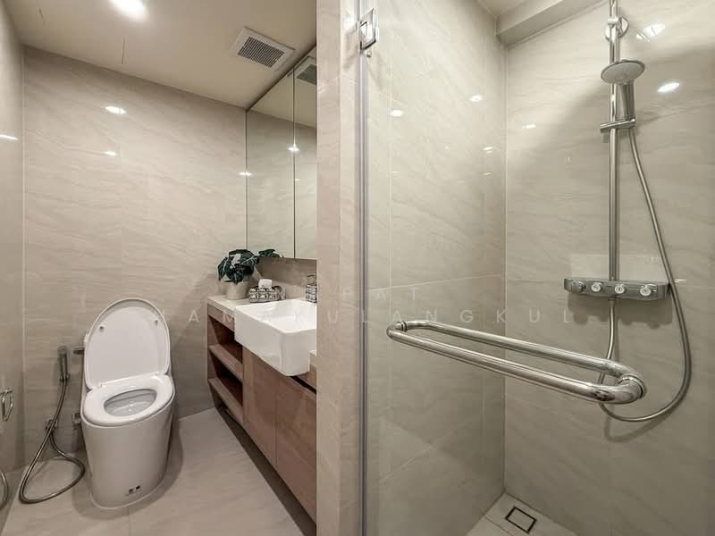 Noble Form Thonglor, Bangkok, Sukhumvit 55, Khlong Tan Nua, Watthana, Bangkok, 1 Bedroom, 50 sqm, Condo For Rent, by Napat Thamakulangkul, 500324337 - DDproperty.com
