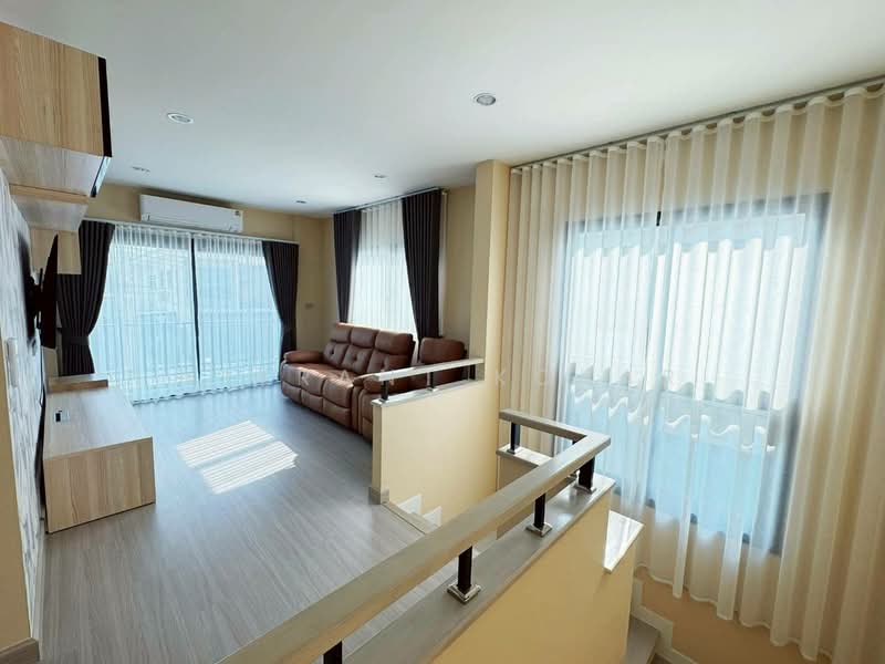 Supalai Parkville Pattaya-Sukhumvit, Chon Buri (Pattaya), Toongklom-Talman Rd, Nong Pru, Bang Lamung (Pattaya), Chon Buri (Pattaya), 3 Bedrooms, 208 sqm, Single Detached House For Rent, by Vikrant Kokar, 500324345 - DDproperty.com
