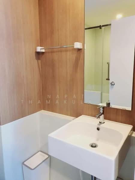 Blossom Condo @ Sathorn-Charoenrat, Bangkok, Charoen Rat Road, Thung Wat Don, Sathon, Bangkok, 2 Bedrooms, 62 sqm, Condo For Rent, by Napat Thamakulangkul, 500324362 - DDproperty.com