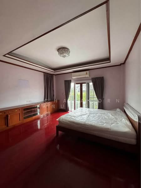 4-BR House, Bangkok, Bang Na Tai, Bang Na, Bangkok, 4 Bedrooms, 350 sqm, Single Detached House For Rent, by Phacharakorn Anusiri, 500324363 - DDproperty.com