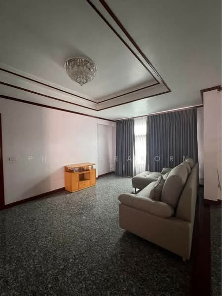 4-BR House, Bangkok, Bang Na Tai, Bang Na, Bangkok, 4 Bedrooms, 350 sqm, Single Detached House For Rent, by Phacharakorn Anusiri, 500324363 - DDproperty.com