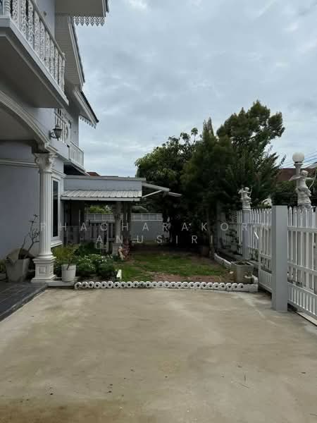 4-BR House, Bangkok, Bang Na Tai, Bang Na, Bangkok, 4 Bedrooms, 350 sqm, Single Detached House For Rent, by Phacharakorn Anusiri, 500324363 - DDproperty.com
