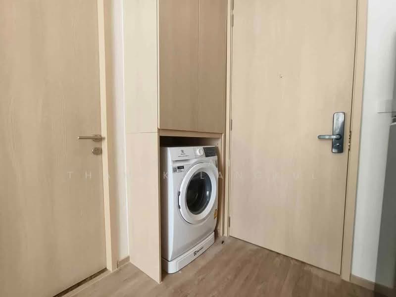 Noble State 39, Bangkok, 35 Soi Sukhumvit 39, Khlong Tan Nua, Watthana, Bangkok, 1 Bedroom, 30 sqm, Condo For Rent, by Napat Thamakulangkul, 500324364 - DDproperty.com