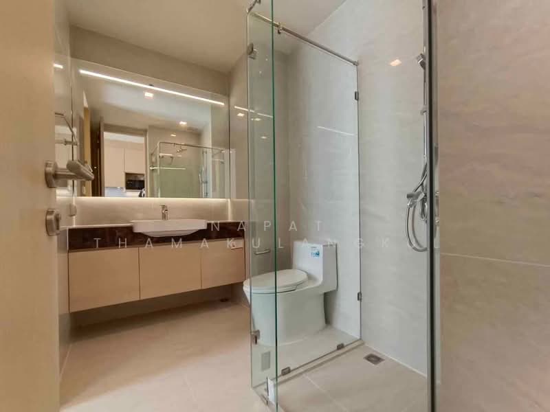 Noble State 39, Bangkok, 35 Soi Sukhumvit 39, Khlong Tan Nua, Watthana, Bangkok, 1 Bedroom, 30 sqm, Condo For Rent, by Napat Thamakulangkul, 500324364 - DDproperty.com