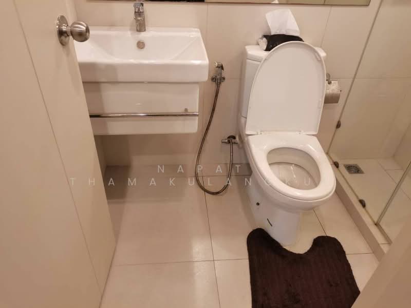 Life Asoke, Bangkok, Asoke-Dindang Road, Bang Kapi, Huai Khwang, Bangkok, 1 Bedroom, 35 sqm, Condo For Rent, by Napat Thamakulangkul, 500324411 - DDproperty.com