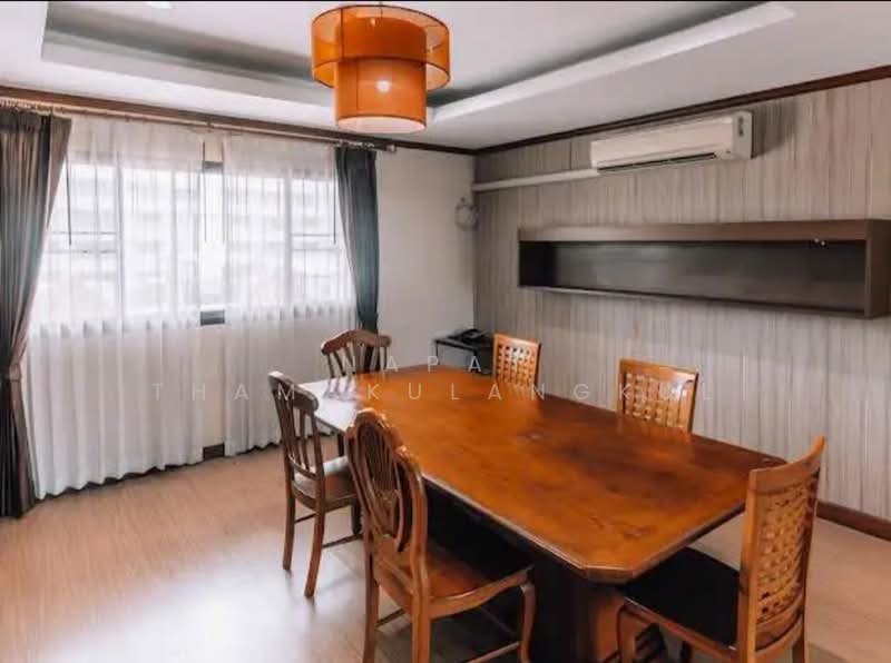 Vivarium Residence, Bangkok, 224 Soi Chareonajai 31, Khlong Tan Nua, Watthana, Bangkok, 3 Bedrooms, 250 sqm, Condo For Rent, by Napat Thamakulangkul, 500324413 - DDproperty.com