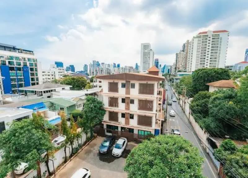 Vivarium Residence, Bangkok, 224 Soi Chareonajai 31, Khlong Tan Nua, Watthana, Bangkok, 3 Bedrooms, 250 sqm, Condo For Rent, by Napat Thamakulangkul, 500324413 - DDproperty.com