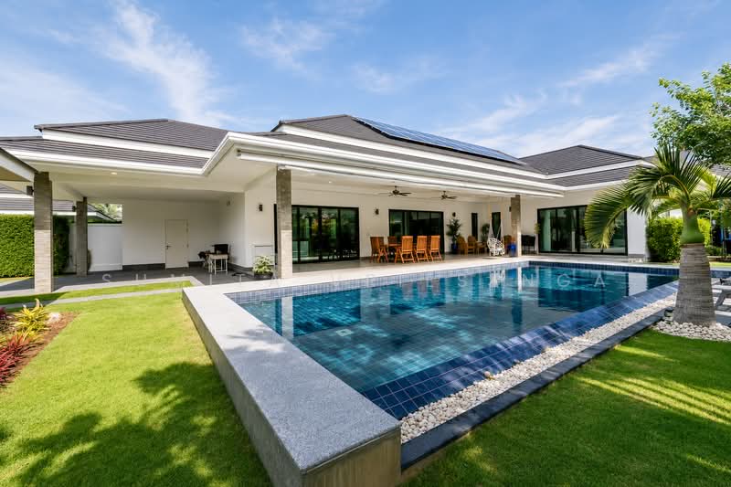 The Clouds Hua Hin, Phetchaburi, 1557 Huai Sai Tai, Cha-am, Cha-Am, Phetchaburi, 3 Bedrooms, 330 sqm, Single Detached House For Sale, by Sumita Vriesenga, 500324414 - DDproperty.com