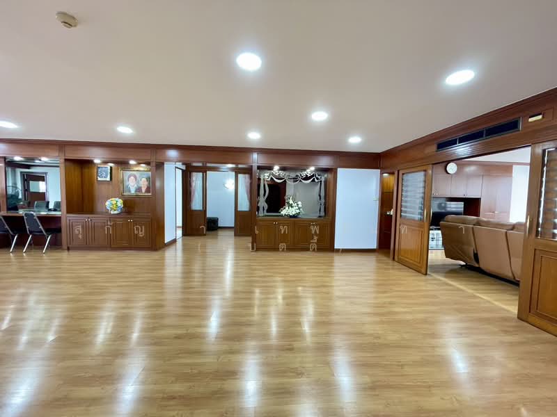 Wattana Heights : วัฒนา ไฮทส์ คอนโดมิเนียม, กรุงเทพ, ถนนสุขุมวิท, คลองเตยเหนือ, วัฒนา, กรุงเทพ, 336 ตร.ม., คอนโด ขาย, โดย สุกัญญา เทพจันทรา (เบตตี้), 500324439 - DDproperty.com