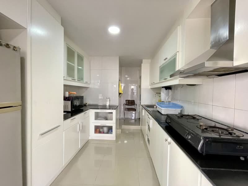 Wattana Heights, Bangkok, Sukhumvit Road, Khlongtoei Nua, Watthana, Bangkok, 3 Bedrooms, 336 sqm, Condo For Sale, by สุกัญญา เทพจันทรา (เบตตี้), 500324439 - DDproperty.com