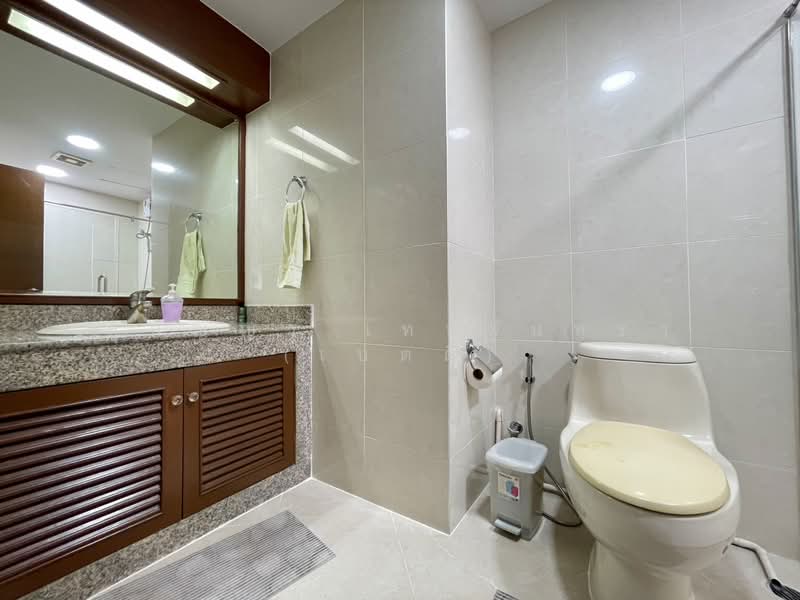Wattana Heights, Bangkok, Sukhumvit Road, Khlongtoei Nua, Watthana, Bangkok, 3 Bedrooms, 336 sqm, Condo For Sale, by สุกัญญา เทพจันทรา (เบตตี้), 500324439 - DDproperty.com