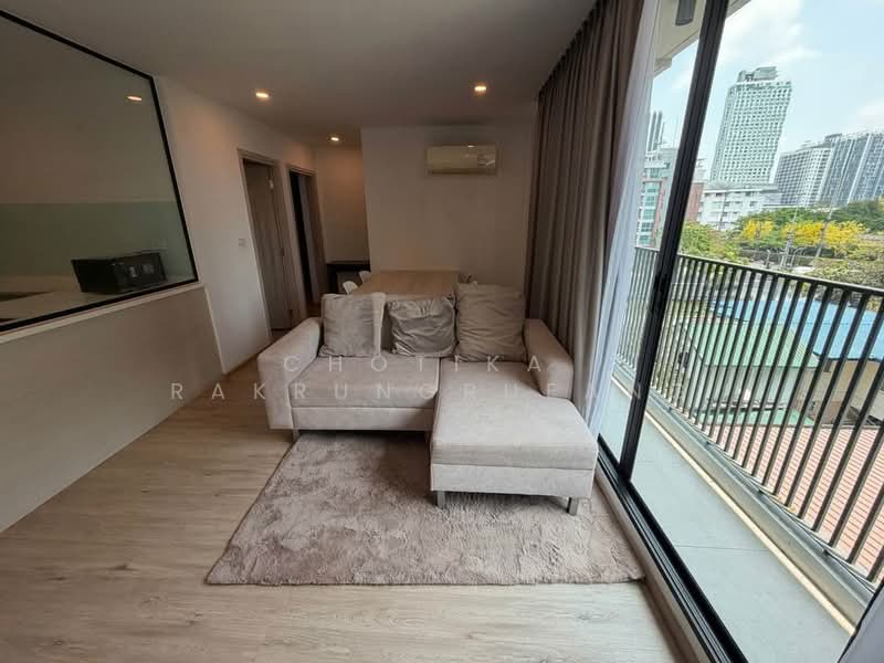Serio Sukhumvit 50, Bangkok, Soi Sukhumvit 50, Phra Kanong, Khlong Toei, Bangkok, 2 Bedrooms, 52 sqm, Condo For Rent, by Chotika Rakrungrueang, 500324470 - DDproperty.com