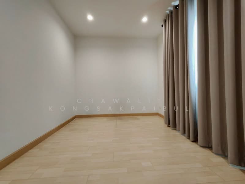 The Connect UP 3 Ladprao 126, Bangkok, Soi Ladprao 126, Lat Phrao Road, Phlapphla, Wang Thonglang, Bangkok, 3 Bedrooms, 200 sqm, Townhouse For Sale, by CHAWALIT KONGSAKPAIBUL, 500324555 - DDproperty.com