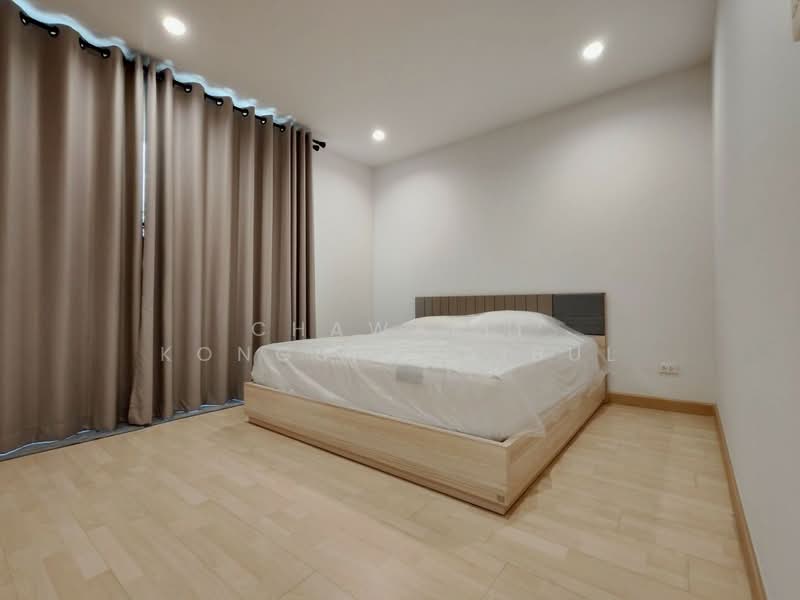 The Connect UP 3 Ladprao 126, Bangkok, Soi Ladprao 126, Lat Phrao Road, Phlapphla, Wang Thonglang, Bangkok, 3 Bedrooms, 200 sqm, Townhouse For Sale, by CHAWALIT KONGSAKPAIBUL, 500324555 - DDproperty.com