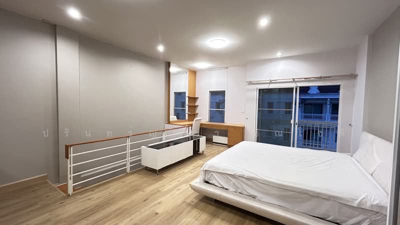 The Metro Sathorn-Kanlapaphruek, Bangkok, Kanlapaphruek Road, Bang Wa, Phasi Charoen, Bangkok, 2 Bedrooms, 172 sqm, Townhouse For Rent, by ปรินทร์ญาดา ชิณโชติ, 500324620 - DDproperty.com