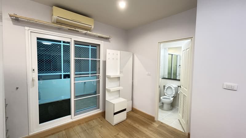 The Metro Sathorn-Kanlapaphruek, Bangkok, Kanlapaphruek Road, Bang Wa, Phasi Charoen, Bangkok, 2 Bedrooms, 172 sqm, Townhouse For Rent, by ปรินทร์ญาดา ชิณโชติ, 500324620 - DDproperty.com