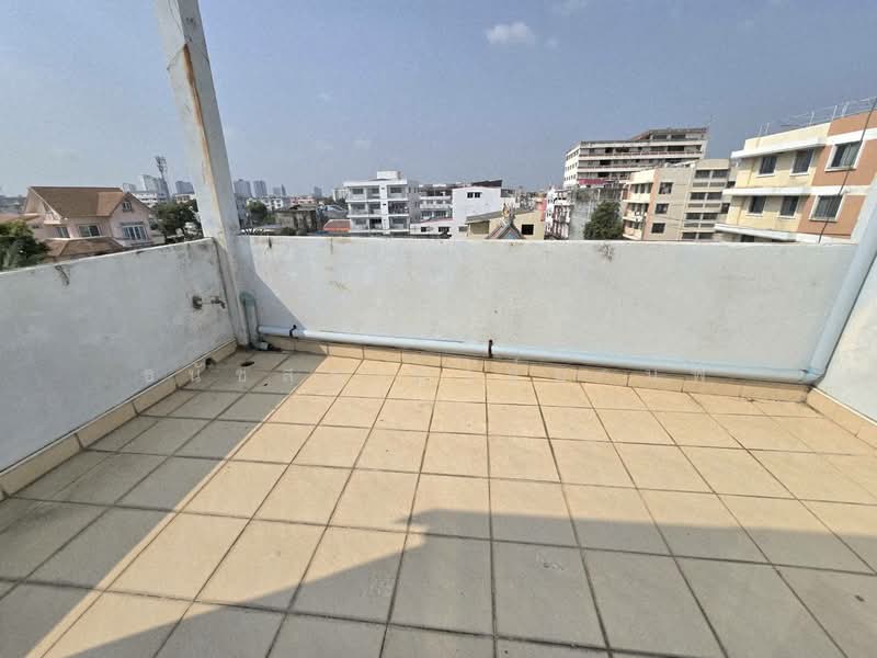 Building Commercial 4.5 Level Soi Charunsanit Wong 3 near market selling 4.55 million baht, Bangkok, ถนนจรัญสนิทวงศ์ ซอย 3, Wat Tha Pra, Bangkok Yai, Bangkok, , 270 sqm, Shophouse For Sale, by Thanatsorn Hongmanop, 500324628 - DDproperty.com