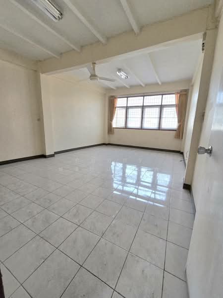 Building Commercial 4.5 Level Soi Charunsanit Wong 3 near market selling 4.55 million baht, Bangkok, ถนนจรัญสนิทวงศ์ ซอย 3, Wat Tha Pra, Bangkok Yai, Bangkok, , 270 sqm, Shophouse For Sale, by Thanatsorn Hongmanop, 500324628 - DDproperty.com