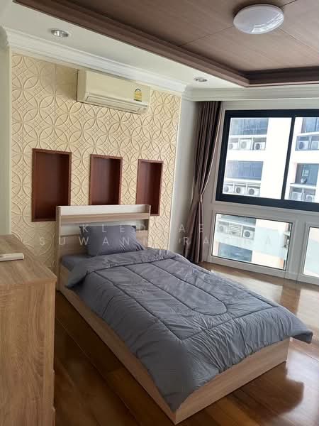 President Park Sukhumvit 24, Bangkok, 99 Sukhumvit 24 Alley, Khlongtoei Nua, Watthana, Bangkok, 3 Bedrooms, 233 sqm, Condo For Rent, by Kledkaew Suwannpracha, 500324643 - DDproperty.com
