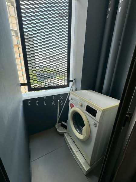 Siamese Sukhumvit 48, Bangkok, 1498 Soi Sukhumvit 48, Phra Kanong, Khlong Toei, Bangkok, 1 Bedroom, 35 sqm, Condo For Rent, by Patsarun Leelasathien, 500324687 - DDproperty.com