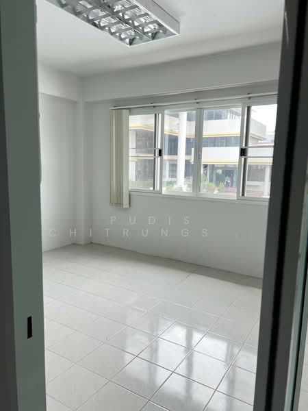 Commercial Building for Rent – Lasalle, Bangkok, Bang Na Tai, Bang Na, Bangkok, , 180 sqm, Shophouse For Rent, by Pudis Chitrungsakorn, 500324721 - DDproperty.com