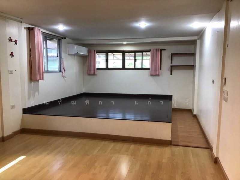 บ้านเช่าสุทธิสารช.สบายใจให้เช่า26,000บ, Bangkok, Huai Khwang, Bangkok, 3 Bedrooms, 560 sqm, Single Detached House For Rent, by ทัณฑิกา แก้วปู่วัด, 500324756 - DDproperty.com