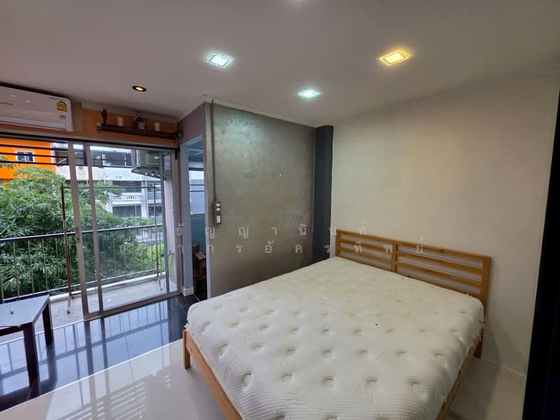 B Condo : บี คอนโด, สมุทรปราการ, ถนนบางนา-ตราด กม.5, บางแก้ว, บางพลี, สมุทรปราการ, 30 ตร.ม., คอนโด ขาย, โดย ธัญญานินท์ ธนากรอัครทิพย์, 500324762 - DDproperty.com