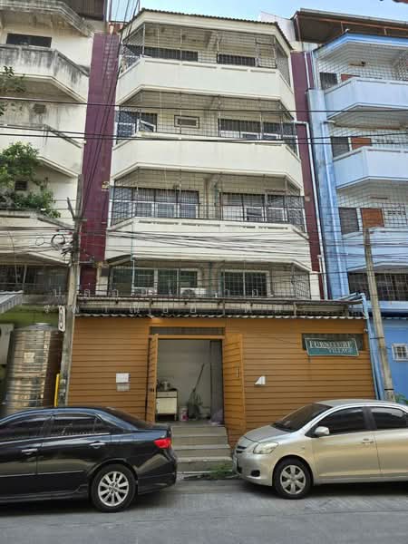 Commercial Building for SALE on Main Phetkasem Road 116, Nong Khaem, Bangkok, Nong Kang Plu, Nong Khaem, Bangkok, 1 Bedroom, 400 sqm, Townhouse For Rent, by คุณริช, 500324829 - DDproperty.com
