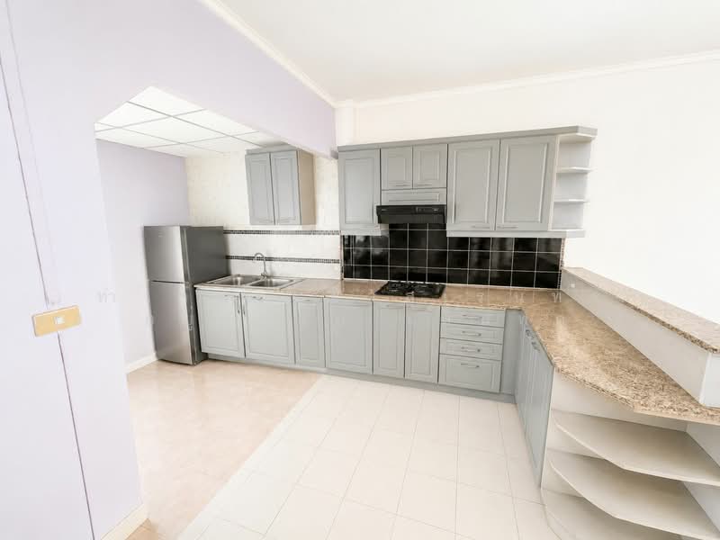 Busarin Ramintra, Bangkok, Soi Phraya Suren 40, Sam Wa Tawan Tok, Khlong Sam Wa, Bangkok, 2 Bedrooms, 100 sqm, Townhouse For Sale, by คุณยุ้ย, 500324831 - DDproperty.com