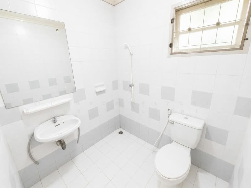 Busarin Ramintra, Bangkok, Soi Phraya Suren 40, Sam Wa Tawan Tok, Khlong Sam Wa, Bangkok, 2 Bedrooms, 100 sqm, Townhouse For Sale, by คุณยุ้ย, 500324831 - DDproperty.com